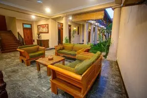 GALLE : 9-BR (21.31P) RENOWNED BOUTIQUE HERITAGE HOTEL FOR SALE