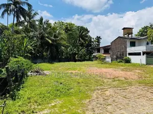 Residential and Commercial Land for Sale - Piliyandala