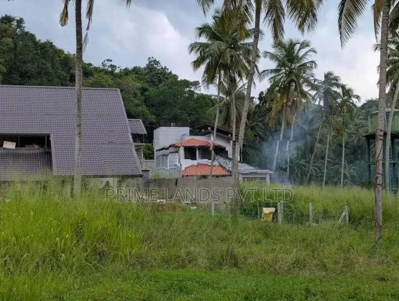 Kurunegala Melsiripura City Lands for Sale