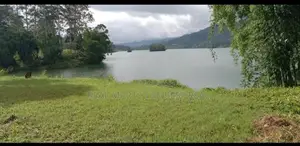 HATTON : 97P PREMIUM LAKESIDE LAND FOR SALE