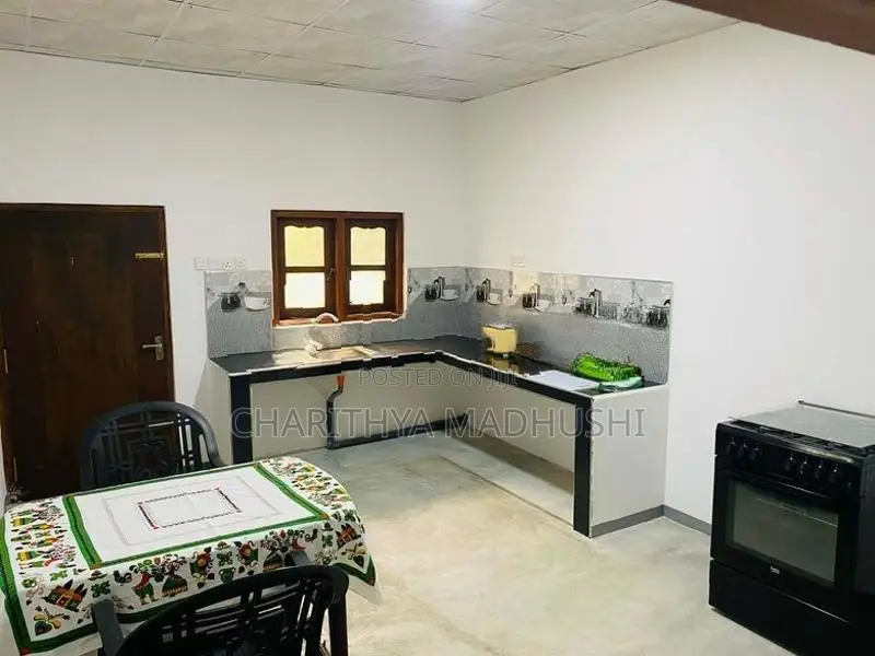 Houses for sale in Mirissa