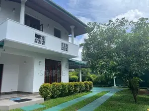 BD-33 Valuable House for Sale in Kiribathgoa Town