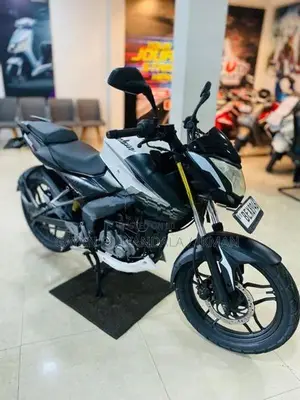 Bajaj Pulsar NS160 2017