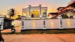 Brand New 15 Perches Land Quality Modern Box 5Br House For Sale Negomb