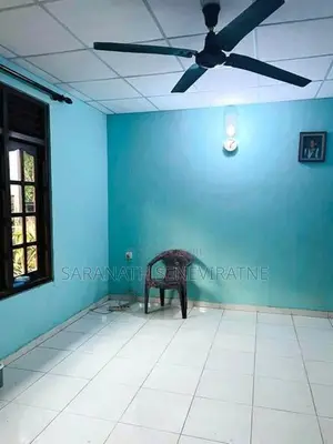 House in Kelaniya Waragoda
