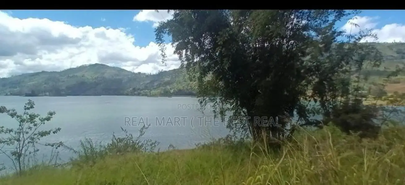 HATTON : 97P PREMIUM LAKESIDE LAND FOR SALE