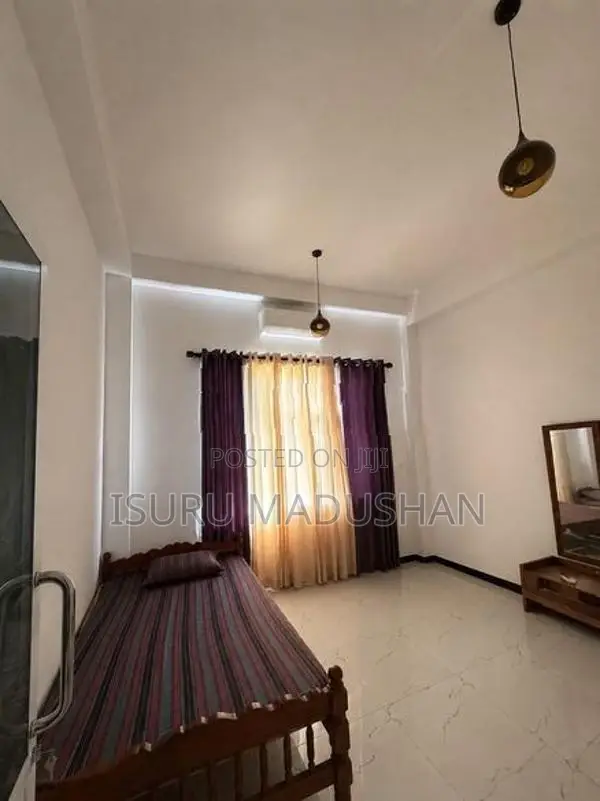 Prime 4 Storey Building Property for Sale – Ambalantota