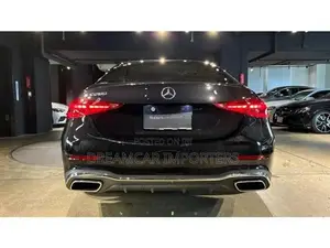 Mercedes Benz C200 AMGLine Luxury 2025