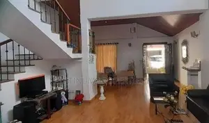 21.5 Perch Luxury House For Sale In Moratuwa - 100m to Galle Road