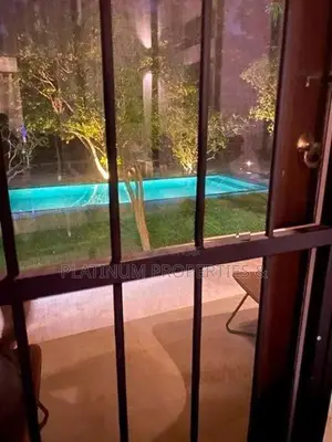 60P Super Luxury Fully Furnished House With Pool For Sale In Kottawa