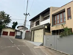 Modern Luxury House For Sale Polgasowita,Piliyandala