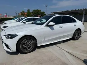 Mercedes Benz C200 AMGLine Premium plus 2024