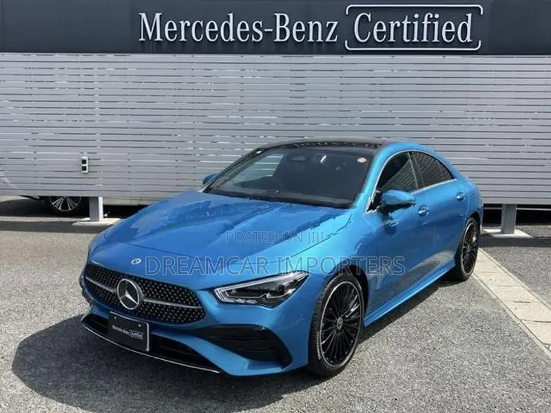 Mercedes Benz CLA 180 Urban Star 2025