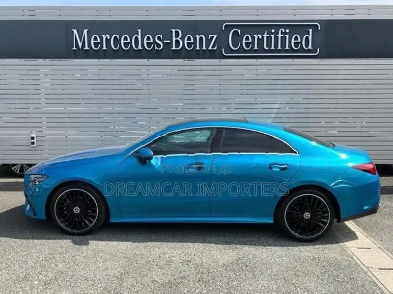 Mercedes Benz CLA 180 Urban Star 2025