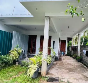 Fully Furnished New House For Rent in Wennappuwa