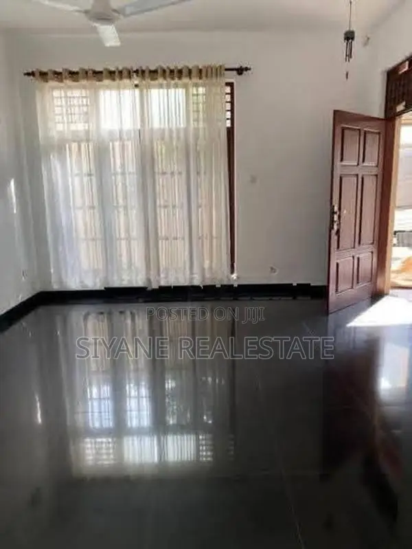 House for Sale in Thalawathugoda