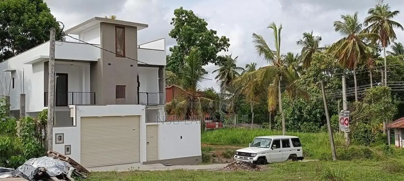 (NSB) BRAND NEW 04 BEDROOM 08 PERCH LUXURY HOUSE FOR SALE