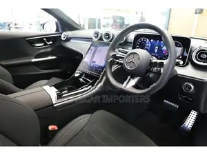 Mercedes Benz C200 AMGLine 2025
