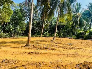 Yakkala Precious Land Plot for Sale