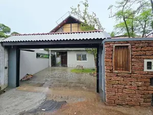 Modern Designed Luxury Villa For Sale in Piliyandala