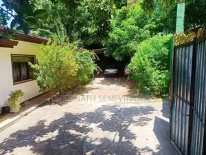 Land & House for Sale in Moratuwa - 26.5 Perches
