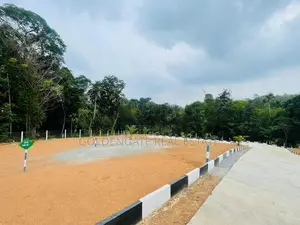 Yakkala New Land For Sale Kandy Road