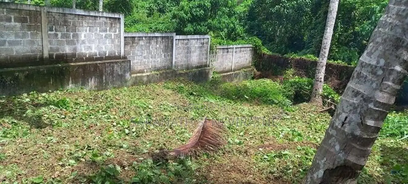 Land in Kahathuduwa Kesbewa GATED COMMUNITY Swimming GYM