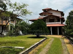 30P Super Luxury 5BR House For Sale In Piliyandala Town Katubedda Road