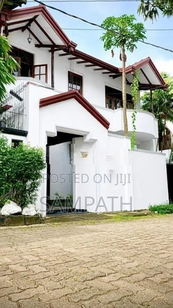 Kiribathgoda 3 Bedroom 2 Story House for Rent