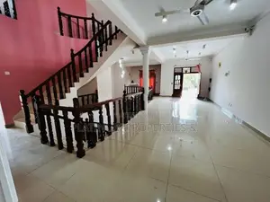 30P Super Luxury 5BR House For Sale In Piliyandala Town Katubedda Road