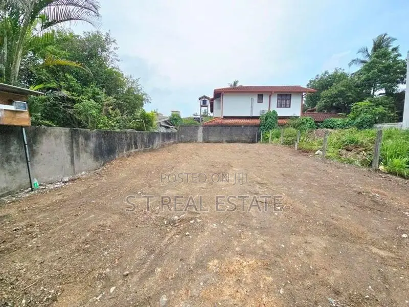 8P Bare Land For Sale In Pelawatta