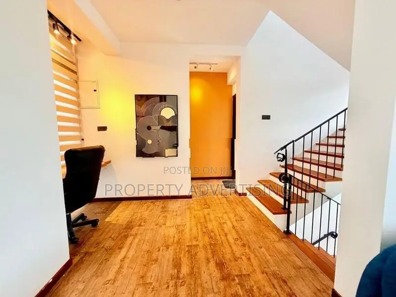 Pannipitiya 4 BR Architecture House For Sale in Thalawathugoda
