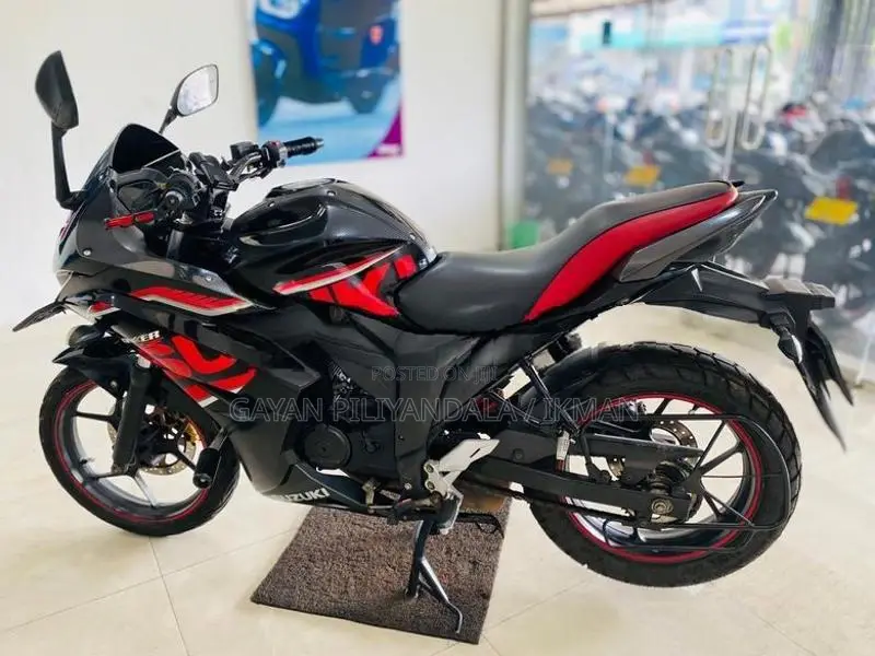 Suzuki Gixxer 2018