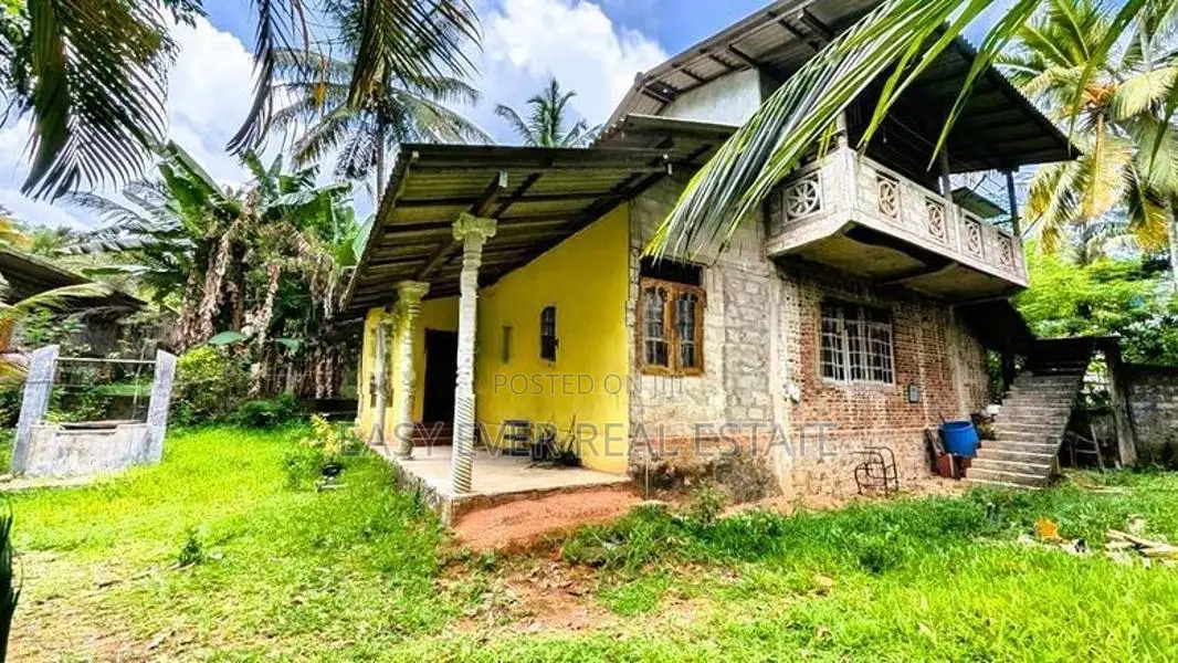 House with Land Sale - Heiyanthuduwa