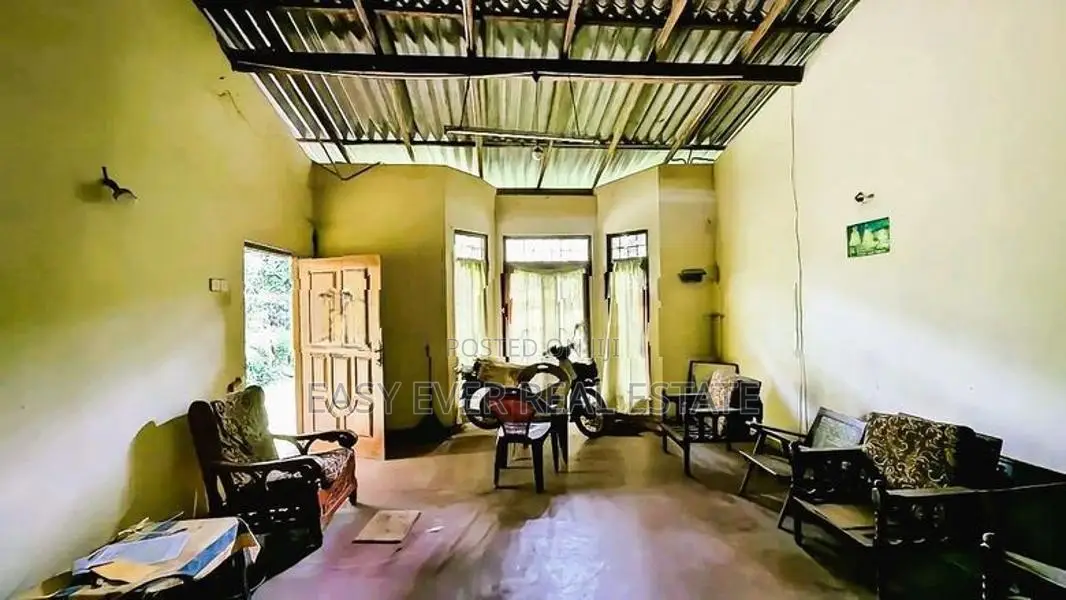 House with Land Sale - Heiyanthuduwa