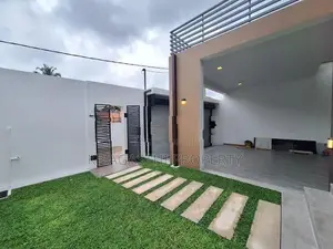 Luxury House for Sale in Battaramulla