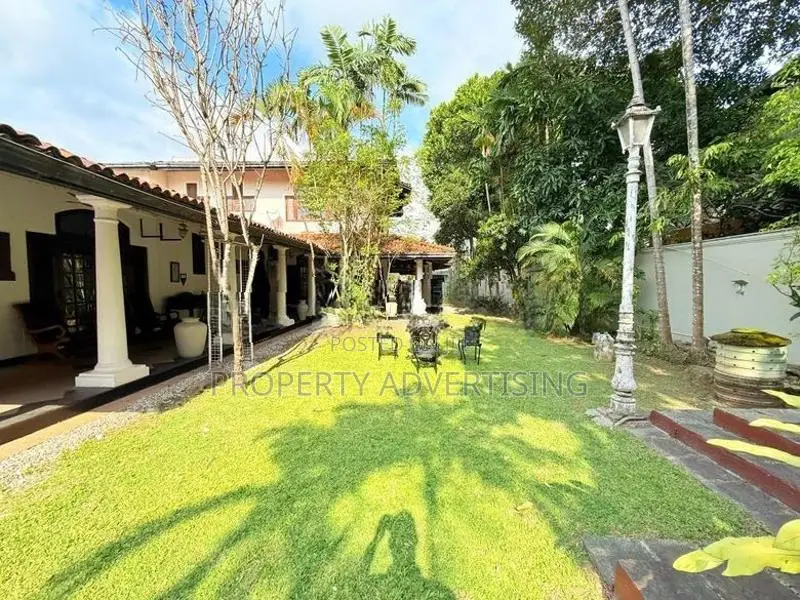 BATTARAMULLA COLONIAL STYLE HOUSE FOR SALE JAYANTHIPURA
