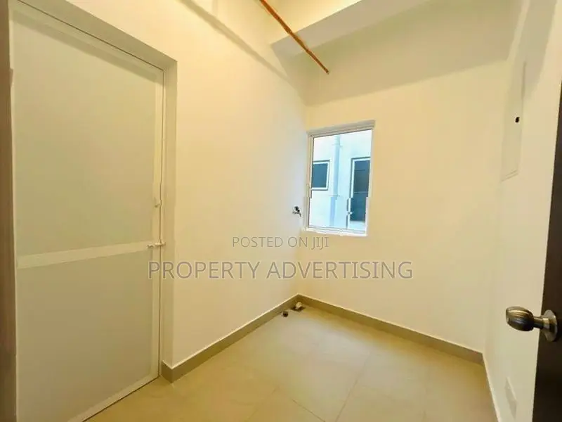 Rajagiriya - Kalapaluwawa Road Brand New 2-Bedroom Apartment for Sale