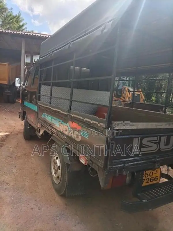 Isuzu 250 Crew Cab 1983