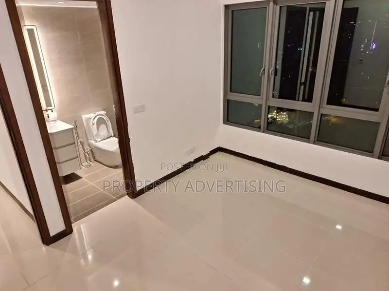 Trizen 3 BR Apartment For Sale In Colombo 02