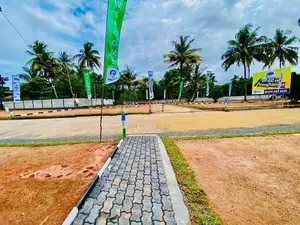 Premium Residential Land in Wadduwa,thalapitiya Galle Rd Facing H37