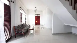 Room for Rent in Katubedda (Girl)