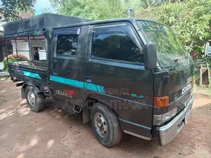 Isuzu 250 Crew Cab 1983