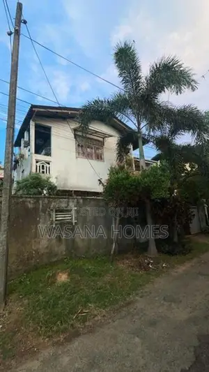 Valuable House for Sale Boralesgamuwa