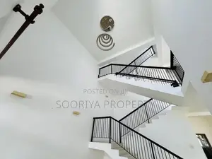 Almost Brand New Luxury Two Story House for Sale in Piliyandala