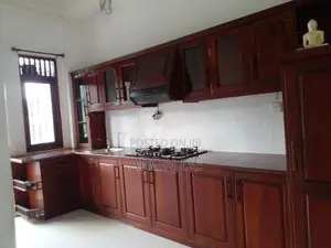 Room for Rent in Katubedda (Girl)