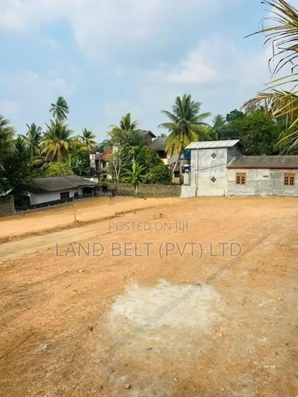 Land for Sale Makubura