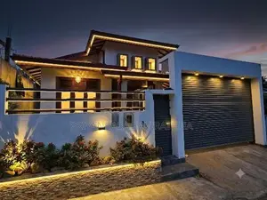 කහතුඩුවෙන් නවීන පන්නයේ අලුත්ම තනිමහල් නිවසක් විකිනීමට