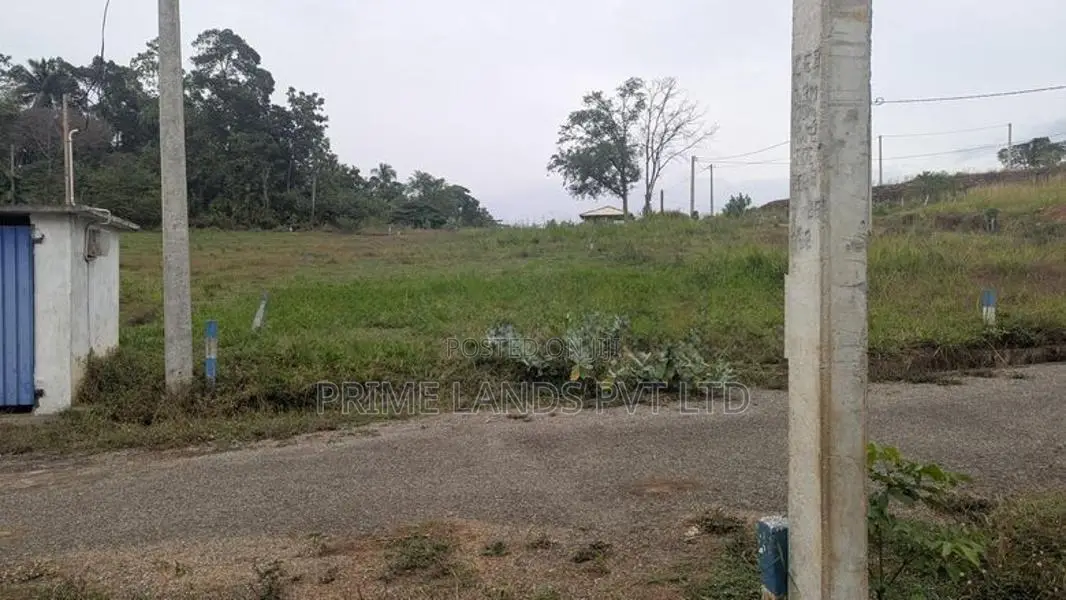 Kurunegala Kandy Road Land for Sale