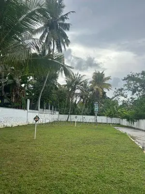 Land for Sale Malapalla